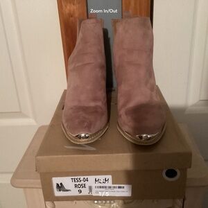 Mi.iM western ankle boots